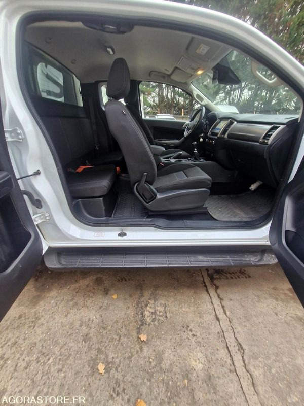 FORD RANGER 2.0 ECOBLUE 4×4 170 CV 136670 KMS - Pickup truck: picture 5 FORD RANGER 2.0 ECOBLUE 4×4 170 CV 136670 KMS - Pickup truck: picture 5