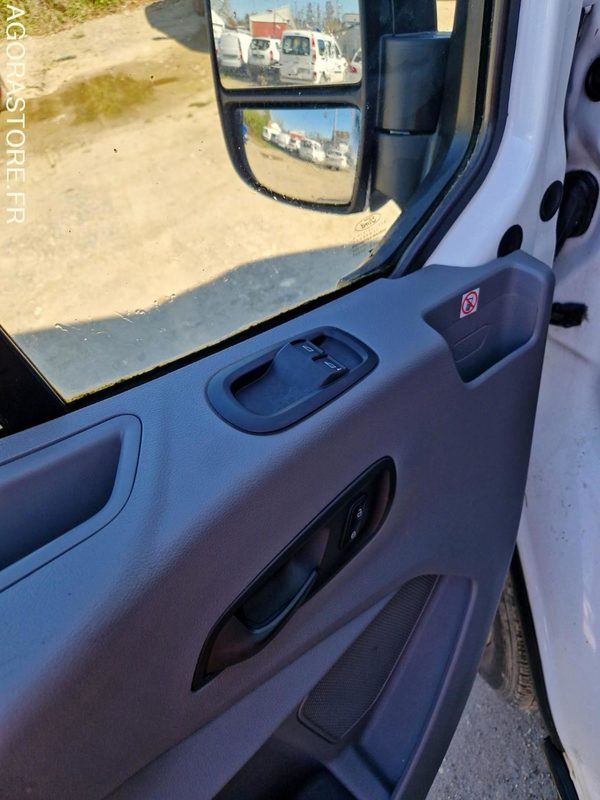 Ford Transit - FE826ZK - 2019 - 103697km - Panel van: picture 5 Ford Transit - FE826ZK - 2019 - 103697km - Panel van: picture 5