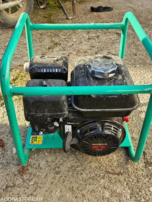 Groupe vibrant ge-5lh + pompe wp3lb - Construction equipment: picture 4 Groupe vibrant ge-5lh + pompe wp3lb - Construction equipment: picture 4
