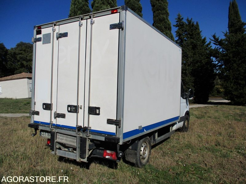 IVECO 35S13 de 2013 chassis cabine frigorifique idéal pour modifié en benne - Refrigerated van: picture 4 IVECO 35S13 de 2013 chassis cabine frigorifique idéal pour modifié en benne - Refrigerated van: picture 4