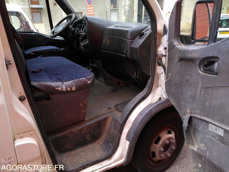 IVECO AMPLIROLL - Flatbed van: picture 5 IVECO AMPLIROLL - Flatbed van: picture 5