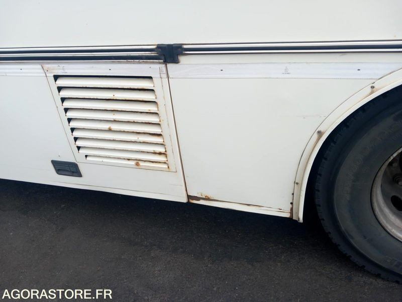 IVECO BUS AXER N°073267 - School bus: picture 3 IVECO BUS AXER N°073267 - School bus: picture 3