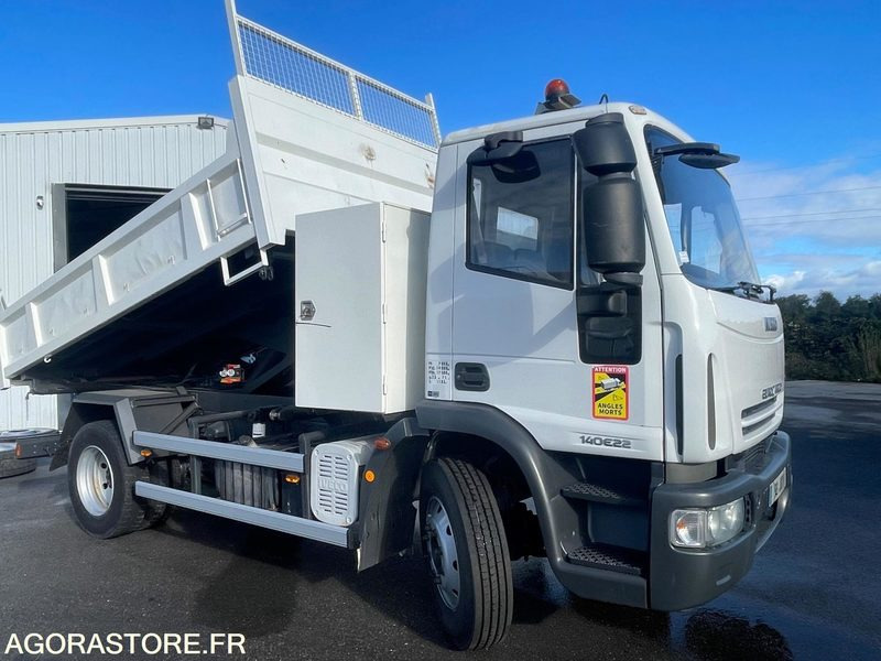 IVECO EUROCARGO 140E22 - BI BENNE - 2009 - 171000KMS - Tipper van: picture 2 IVECO EUROCARGO 140E22 - BI BENNE - 2009 - 171000KMS - Tipper van: picture 2