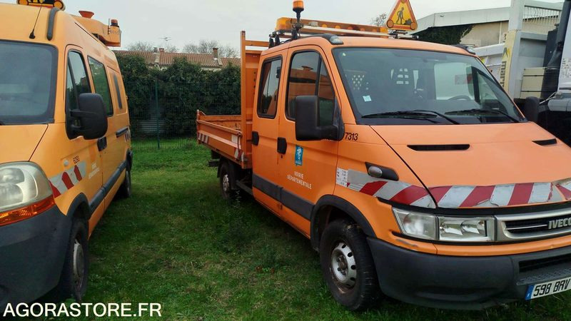 Iveco 35S12 - 2006 - 317864km - 598BRV31 - Tipper van: picture 1 Iveco 35S12 - 2006 - 317864km - 598BRV31 - Tipper van: picture 1