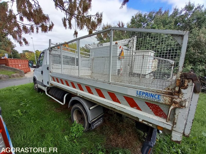 Iveco Daily - DL928JK - Panel van: picture 3 Iveco Daily - DL928JK - Panel van: picture 3