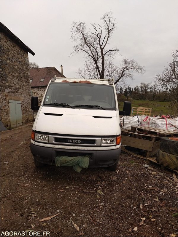 Iveco benne 35c12 - Tipper van: picture 1 Iveco benne 35c12 - Tipper van: picture 1