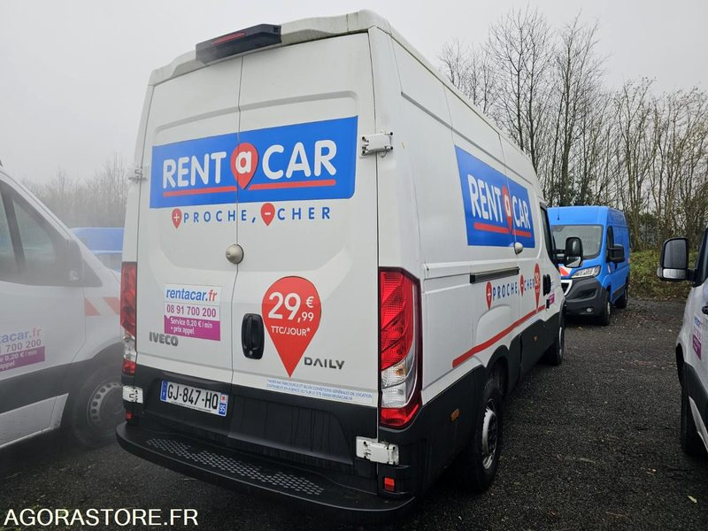 Iveco daily 35S14 - 2022 - 8815 Kms - Panel van: picture 3 Iveco daily 35S14 - 2022 - 8815 Kms - Panel van: picture 3