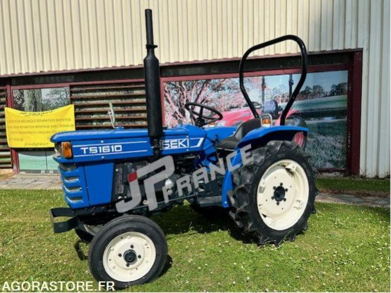 MICROTRACTEUR ISEKI 16CV 2 ROUES MOTRICES DIESEL 970H tres bon état - Farm tractor: picture 1 MICROTRACTEUR ISEKI 16CV 2 ROUES MOTRICES DIESEL 970H tres bon état - Farm tractor: picture 1