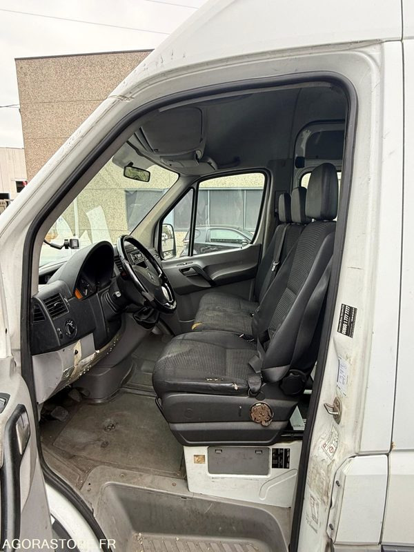Mercedes Sprinter - Minibus, Passenger van: picture 4 Mercedes Sprinter - Minibus, Passenger van: picture 4