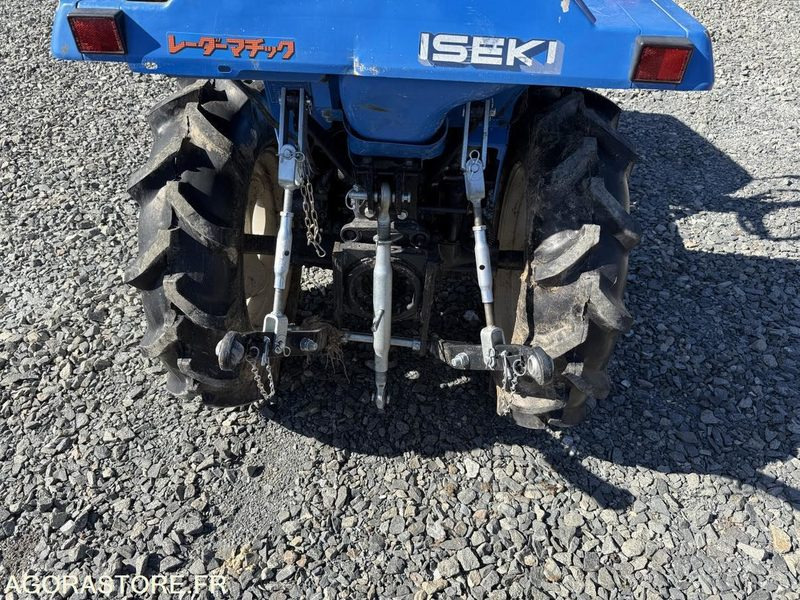 Micro tracteur iseki 157 , 16CV 4x4 3 cylindres , direction assistée - Farm tractor: picture 3 Micro tracteur iseki 157 , 16CV 4x4 3 cylindres , direction assistée - Farm tractor: picture 3