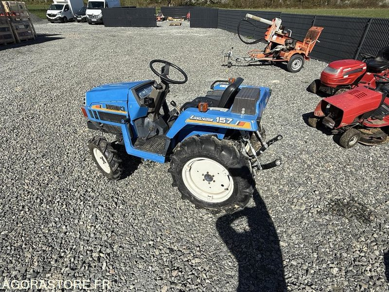Micro tracteur iseki 157 , 16CV 4x4 3 cylindres , direction assistée - Farm tractor: picture 5 Micro tracteur iseki 157 , 16CV 4x4 3 cylindres , direction assistée - Farm tractor: picture 5
