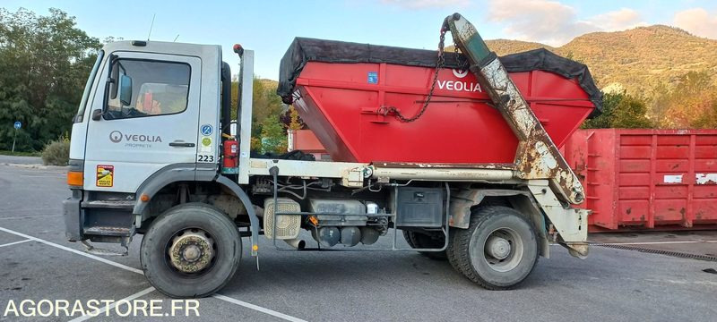 PORTEUR 19T MERCEDES MULTI 339000 km de 1999 (R30223) - Skip loader truck: picture 1 PORTEUR 19T MERCEDES MULTI 339000 km de 1999 (R30223) - Skip loader truck: picture 1