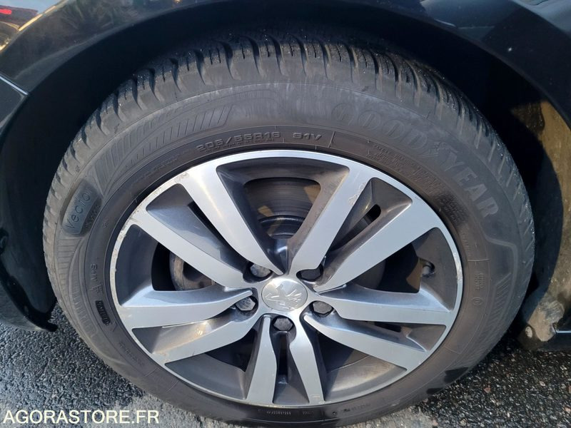 Peugeot 308SW 2019 215.000km - Car: picture 4 Peugeot 308SW 2019 215.000km - Car: picture 4