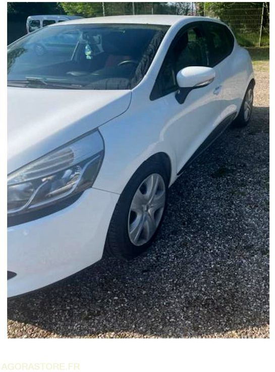 RENAULT CLIO 4 - Car: picture 3 RENAULT CLIO 4 - Car: picture 3