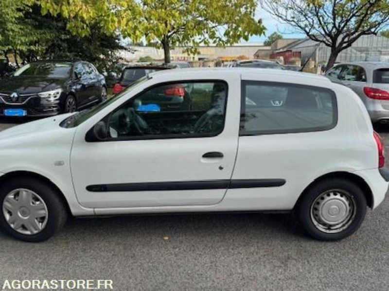 RENAULT CLIO SOCIETE - Car: picture 2 RENAULT CLIO SOCIETE - Car: picture 2