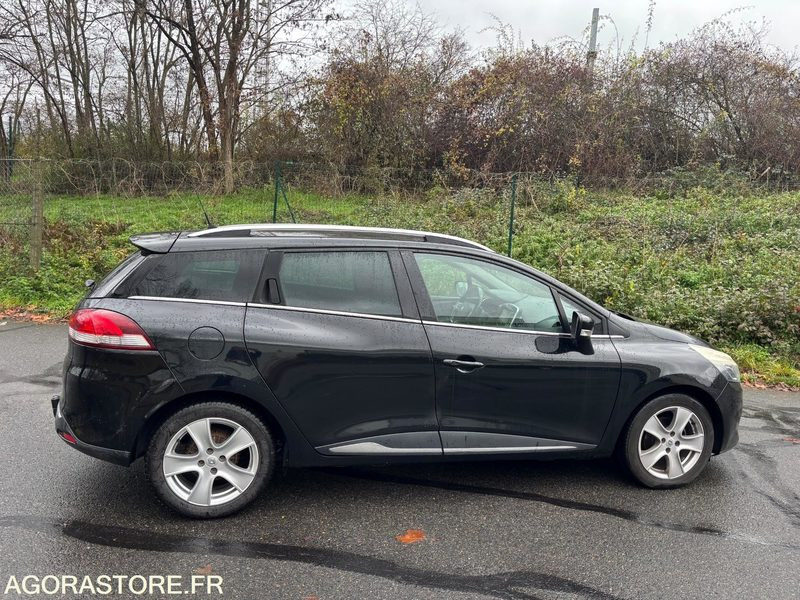 RENAULT- Clio Estate IV - Boite Automatique - année 2016 - 128000 kms - Essence - Station wagon: picture 2 RENAULT- Clio Estate IV - Boite Automatique - année 2016 - 128000 kms - Essence - Station wagon: picture 2