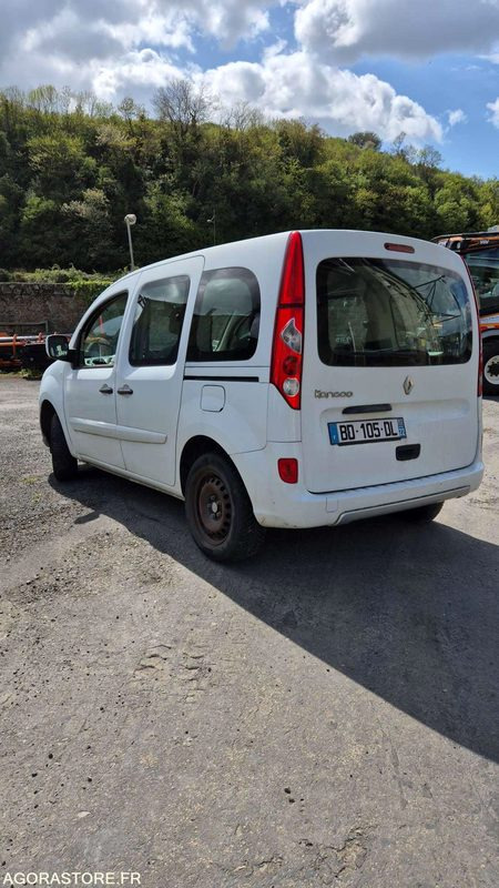 RENAULT KANGOO - 2010 - 305821KM - Small van: picture 3 RENAULT KANGOO - 2010 - 305821KM - Small van: picture 3