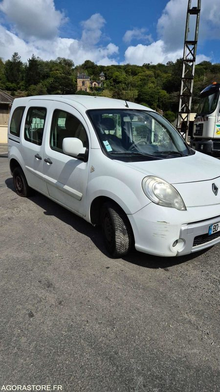 RENAULT KANGOO - 2010 - 305821KM - Small van: picture 2 RENAULT KANGOO - 2010 - 305821KM - Small van: picture 2