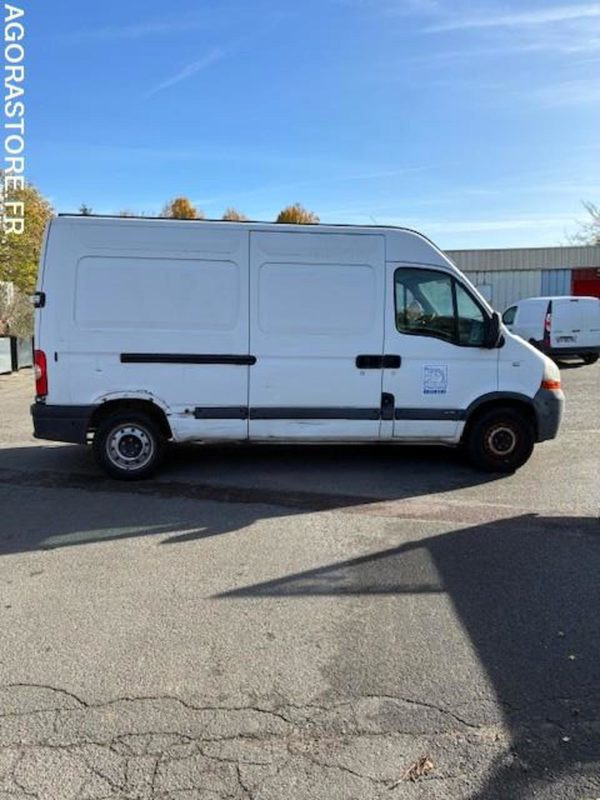 RENAULT MASTER 79850KMS DE 2009 AVEC 79850KM NON ROULANT - Panel van: picture 4 RENAULT MASTER 79850KMS DE 2009 AVEC 79850KM NON ROULANT - Panel van: picture 4