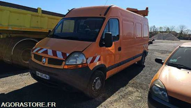 RENAULT MASTER - AN565MA - Panel van: picture 1 RENAULT MASTER - AN565MA - Panel van: picture 1