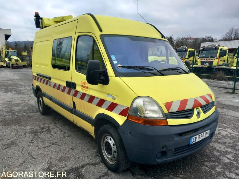 RENAULT MASTER DCI100 (HR0809) - Small van: picture 2 RENAULT MASTER DCI100 (HR0809) - Small van: picture 2