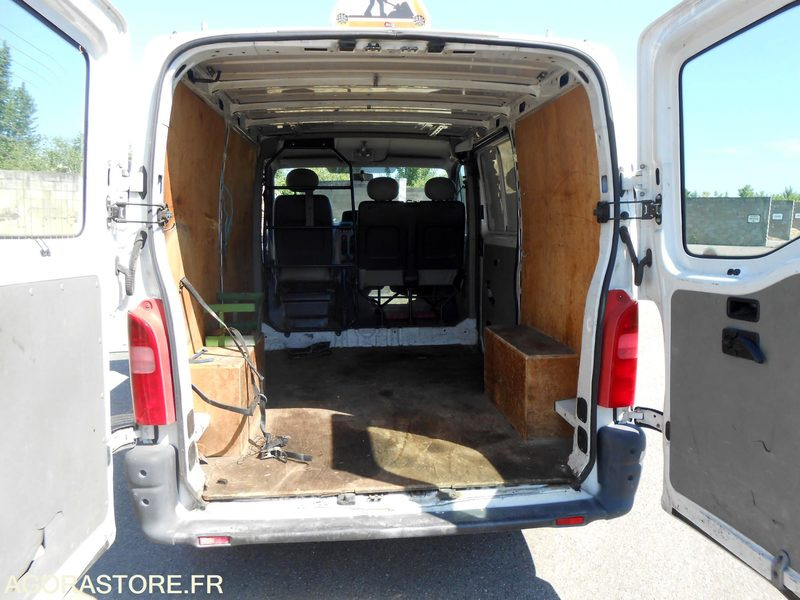 RENAULT MASTER DCI80 - Panel van: picture 4 RENAULT MASTER DCI80 - Panel van: picture 4