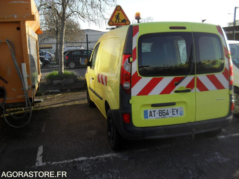 RENAULT NEW KANGOO UTILITAIRE - Small van: picture 4 RENAULT NEW KANGOO UTILITAIRE - Small van: picture 4