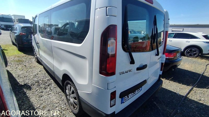 RENAULT TRAFIC 9 PLACES - ENERGY LIFE - 2017 - 252078 Kms - Small van: picture 3 RENAULT TRAFIC 9 PLACES - ENERGY LIFE - 2017 - 252078 Kms - Small van: picture 3