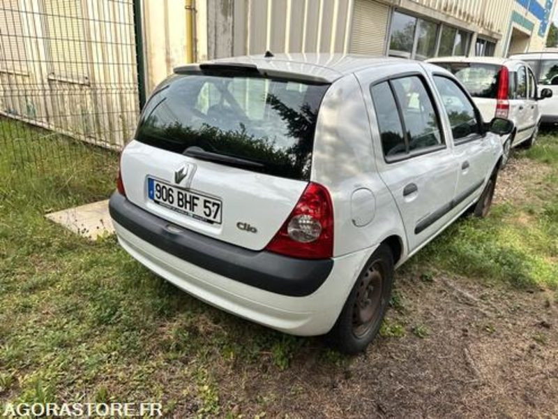 Renault Clio - 906BHF57 - Car: picture 4 Renault Clio - 906BHF57 - Car: picture 4