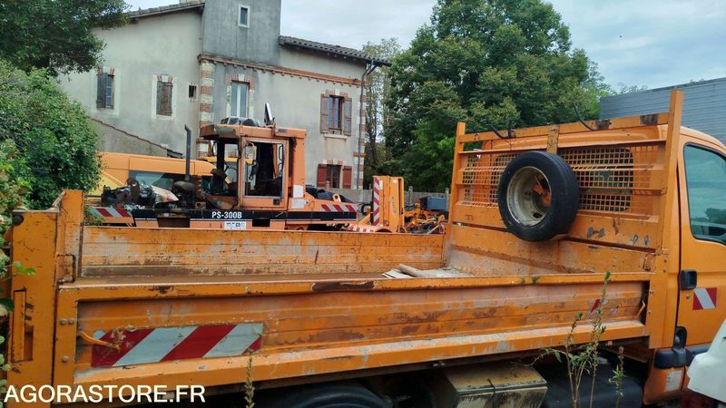 Renault - Mascott - 2000 - 1718LX32 - Tipper van: picture 2 Renault - Mascott - 2000 - 1718LX32 - Tipper van: picture 2