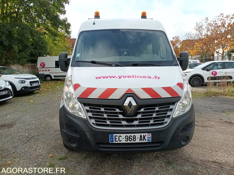 Renault Master 7 places - Panel van: picture 2 Renault Master 7 places - Panel van: picture 2