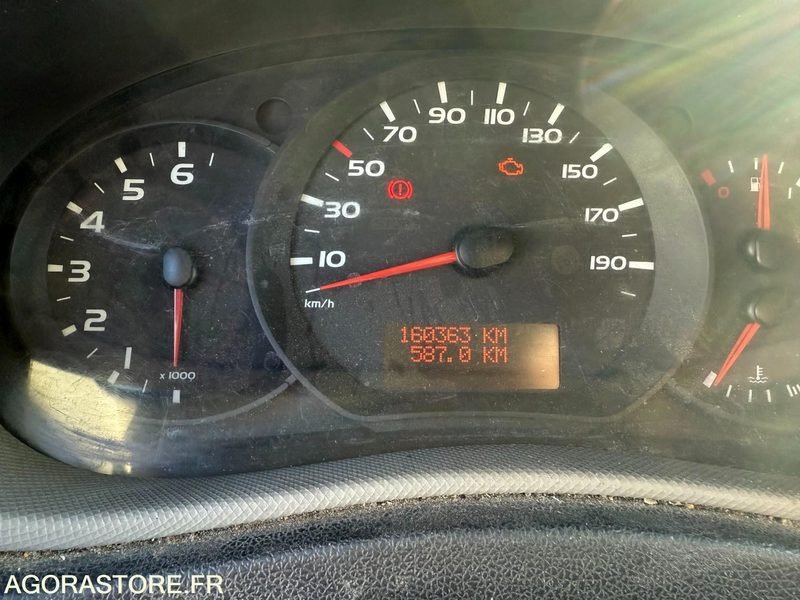 Renault Master H2L2 - 2010 - 160363 KM - Panel van: picture 2 Renault Master H2L2 - 2010 - 160363 KM - Panel van: picture 2