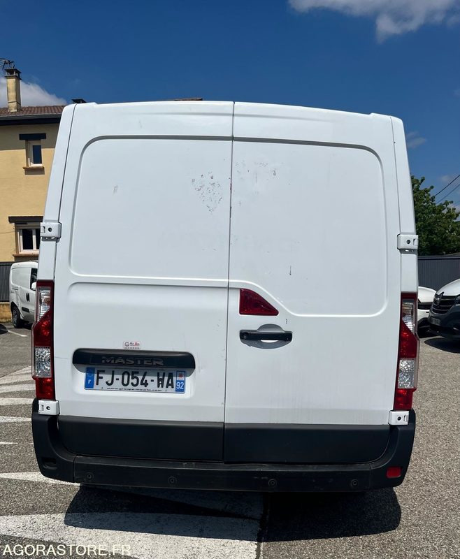 Renault Master L1H1 Grand Confort Blanc - 2019 - 148 030km - Small van: picture 4 Renault Master L1H1 Grand Confort Blanc - 2019 - 148 030km - Small van: picture 4