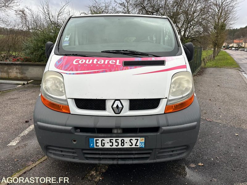 Renault Trafic 9 places / EG-558-SZ / 463 561kms - Minibus, Passenger van: picture 2 Renault Trafic 9 places / EG-558-SZ / 463 561kms - Minibus, Passenger van: picture 2