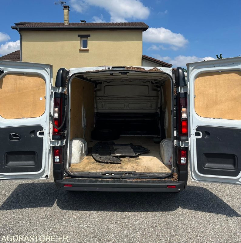 Renault Trafic L2H1 1200 Energy Confort - 2018 - 180 000km - Panel van: picture 5 Renault Trafic L2H1 1200 Energy Confort - 2018 - 180 000km - Panel van: picture 5