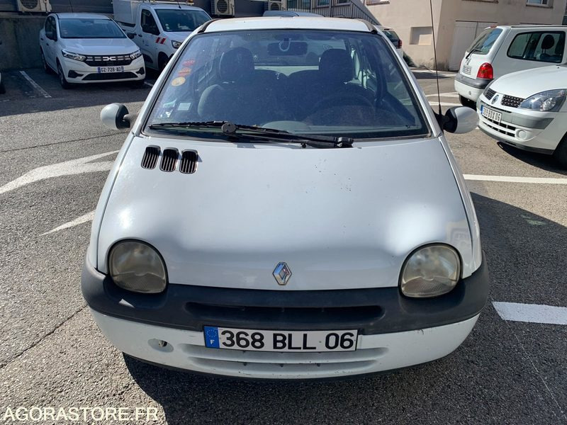 Renault Twingo - 2005 - 149 462 kms - 368 BLL 06 - Car: picture 1 Renault Twingo - 2005 - 149 462 kms - 368 BLL 06 - Car: picture 1