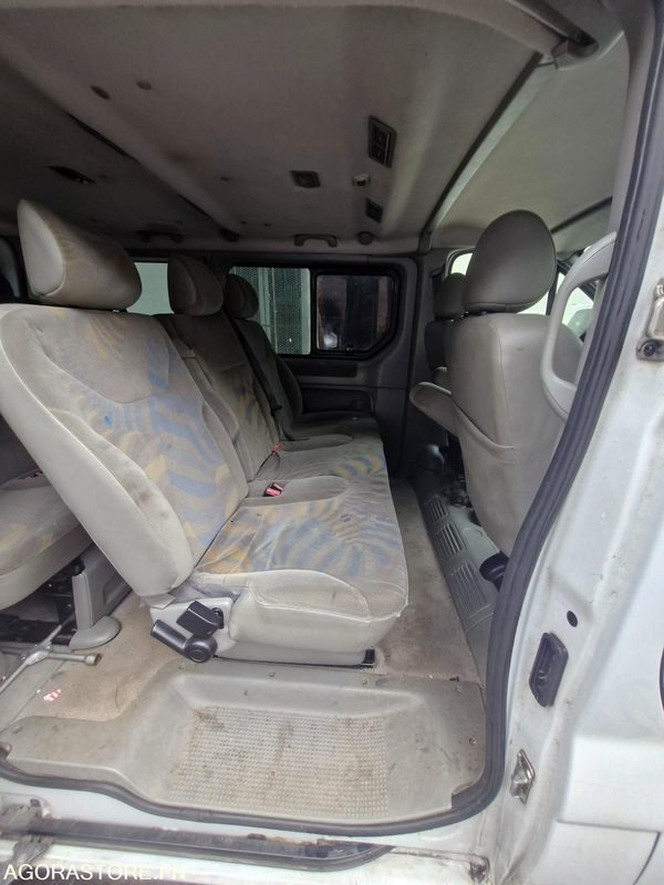 Renulat trafic passenger 1.9 dci 100 cv 244744 kms CLIM ,CHAUDIERE - Minibus, Passenger van: picture 5 Renulat trafic passenger 1.9 dci 100 cv 244744 kms CLIM ,CHAUDIERE - Minibus, Passenger van: picture 5