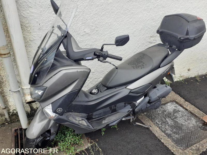 SCOOTER YAMAHA NMAX 125 - Motorcycle: picture 1 SCOOTER YAMAHA NMAX 125 - Motorcycle: picture 1
