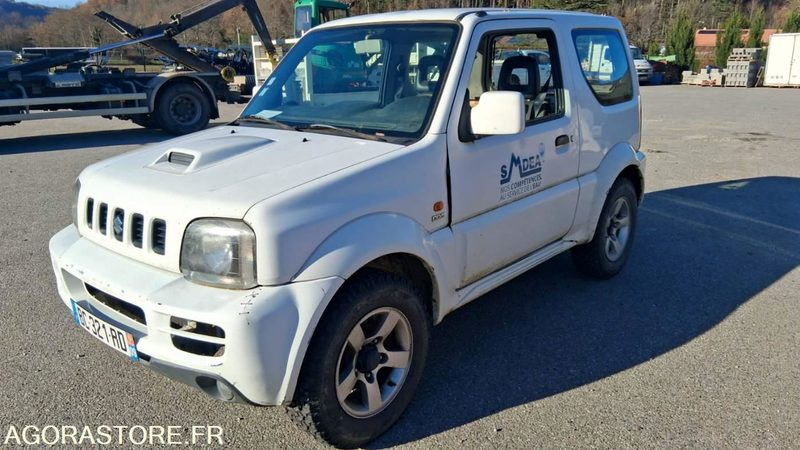 SUZUKI Jimny 4x4 GO - 2010 - 337758km - SUV: picture 2 SUZUKI Jimny 4x4 GO - 2010 - 337758km - SUV: picture 2