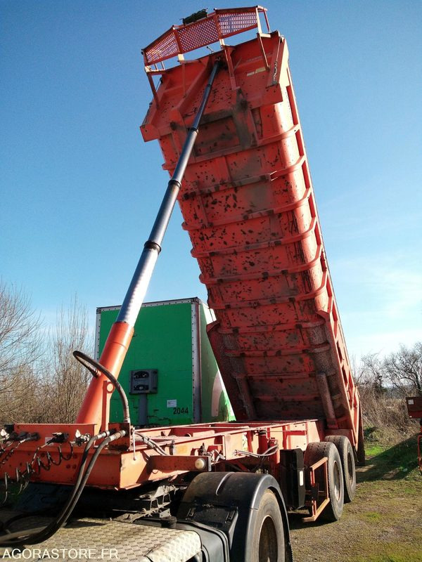 Semi benne Fruehauf - Tipper semi-trailer: picture 2 Semi benne Fruehauf - Tipper semi-trailer: picture 2