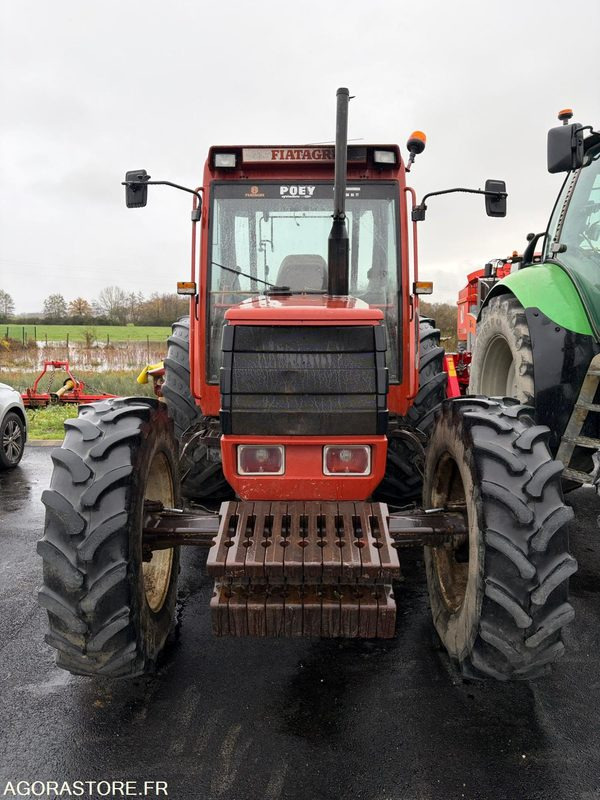 TRACTEUR FIATAGRI F100DT WINNER - 6400H - 1993 - Farm tractor: picture 2 TRACTEUR FIATAGRI F100DT WINNER - 6400H - 1993 - Farm tractor: picture 2