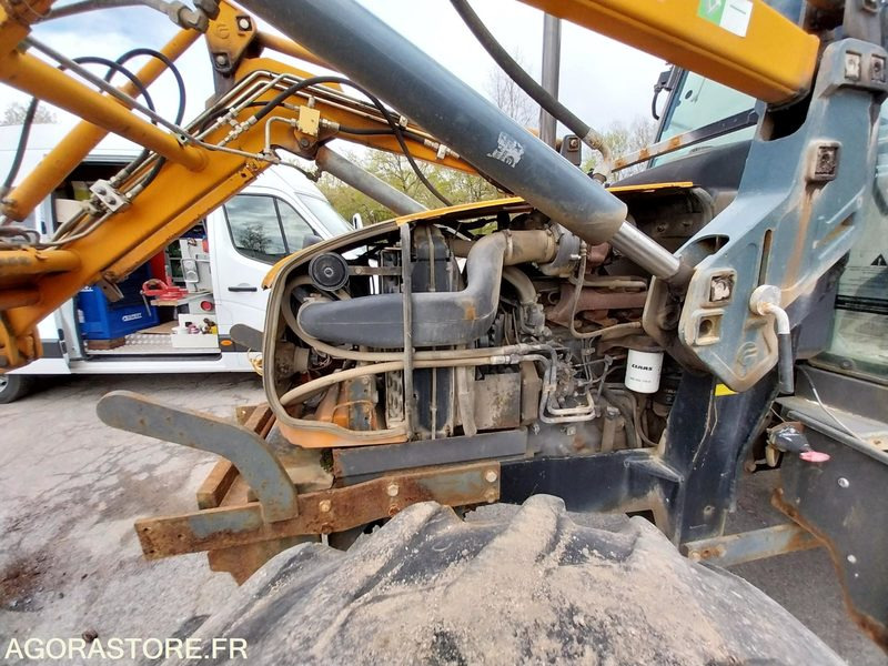 Tracteur Renault Ergos 100 avec chargeur FAUCHEUX F256 - Farm tractor: picture 4 Tracteur Renault Ergos 100 avec chargeur FAUCHEUX F256 - Farm tractor: picture 4