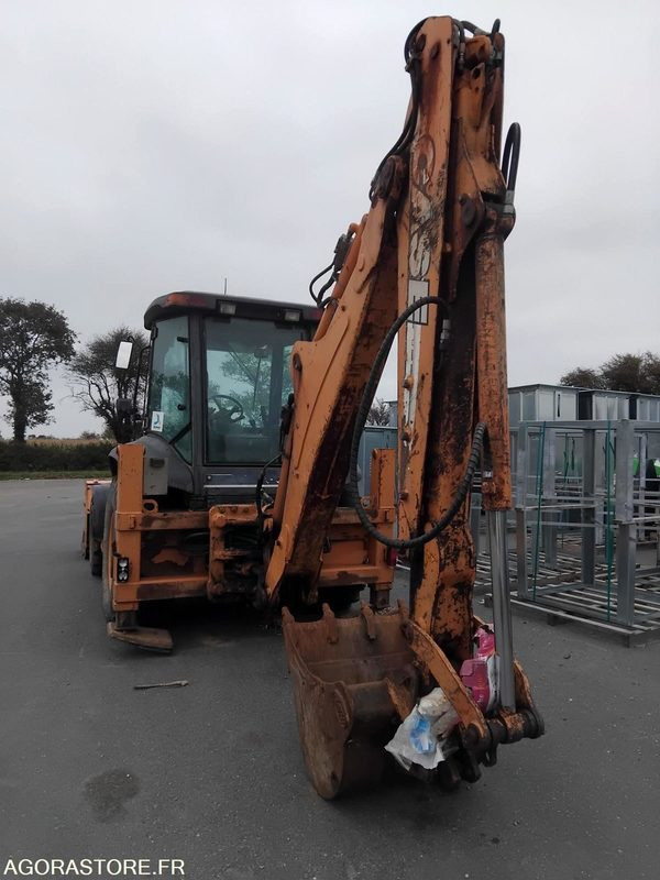 Tractopelle Case 580SR-4PT - Backhoe loader: picture 3 Tractopelle Case 580SR-4PT - Backhoe loader: picture 3