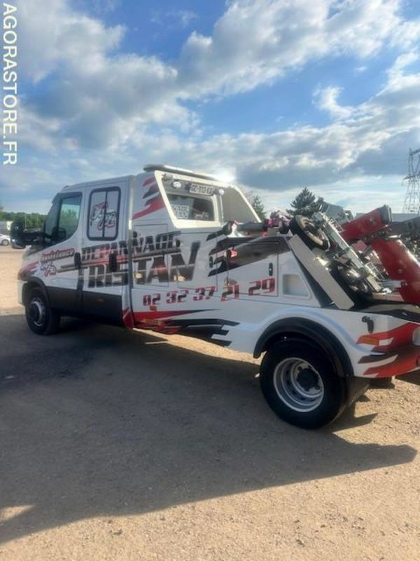 Iveco Dépanneuse Jigé International - 2021 - 205 000 KM - Truck: picture 3 Iveco Dépanneuse Jigé International - 2021 - 205 000 KM - Truck: picture 3