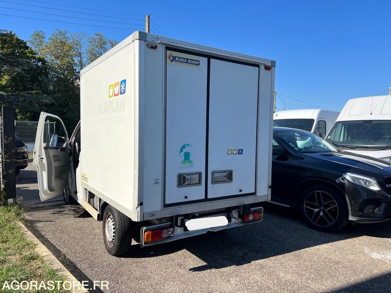 Refrigerated van Volkswagen TRANSPORTER 2.0 TDI 140CH FRIGO DBLE COMPARTIMENT - 2013 - 154 000km: picture 7