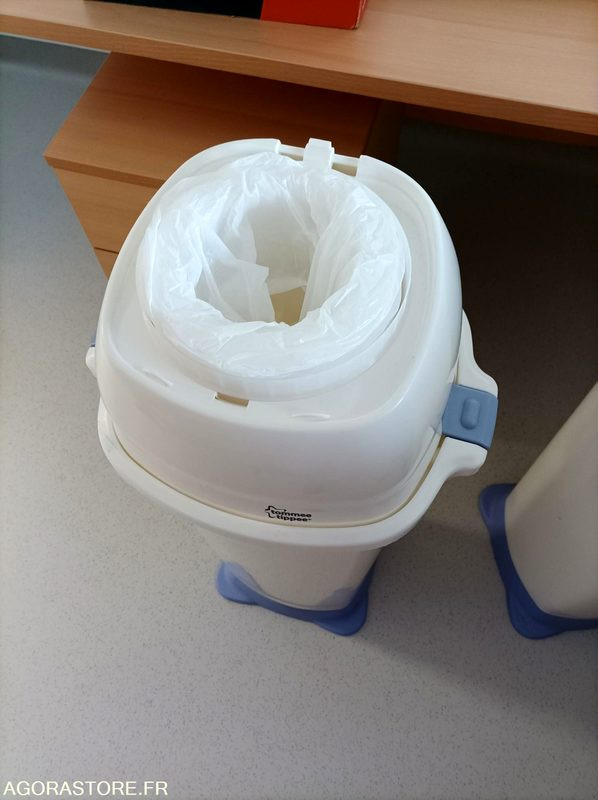 Poubelle à couches TOMMEE TIPPEE - Tool/ Equipment: picture 1 Poubelle à couches TOMMEE TIPPEE - Tool/ Equipment: picture 1