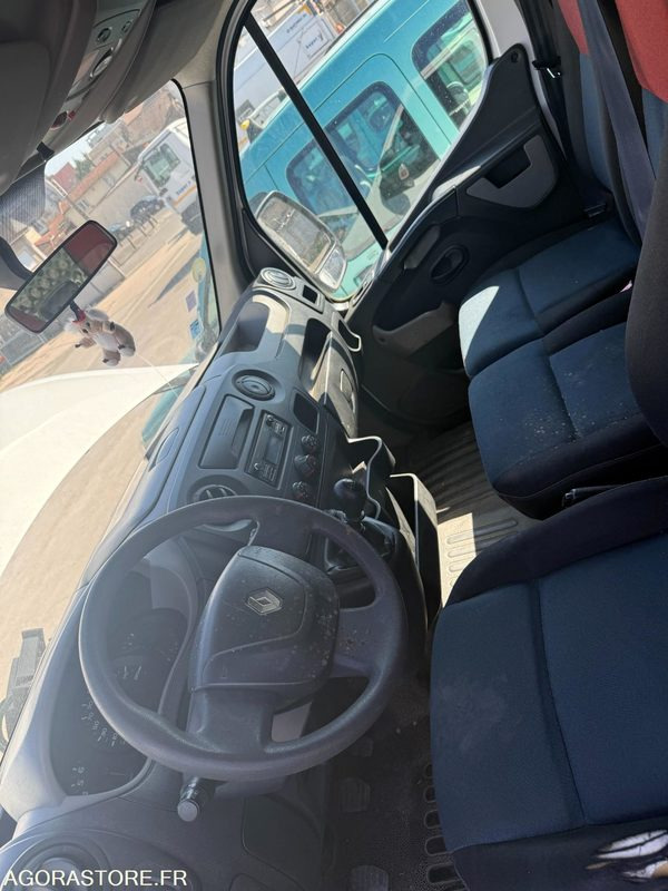 Renault master gazole 60156kms 2014 - Tipper van: picture 3 Renault master gazole 60156kms 2014 - Tipper van: picture 3