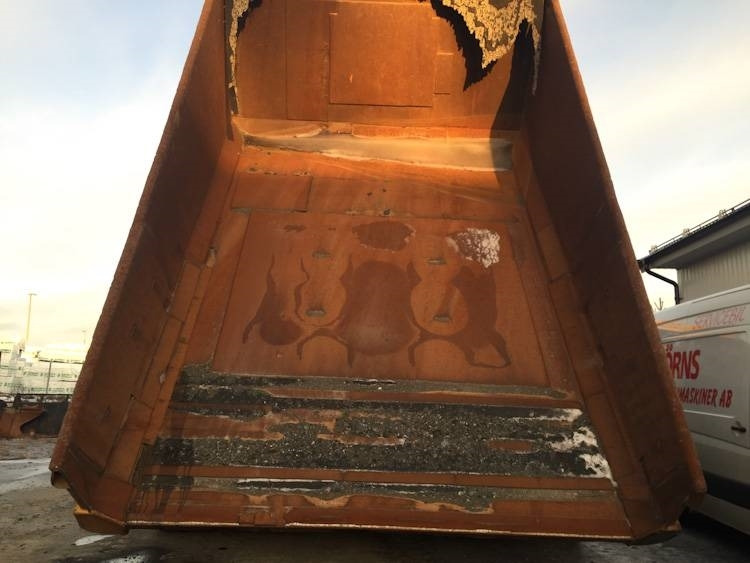 Rigid dumper/ Rock truck CAT 775 D: picture 7