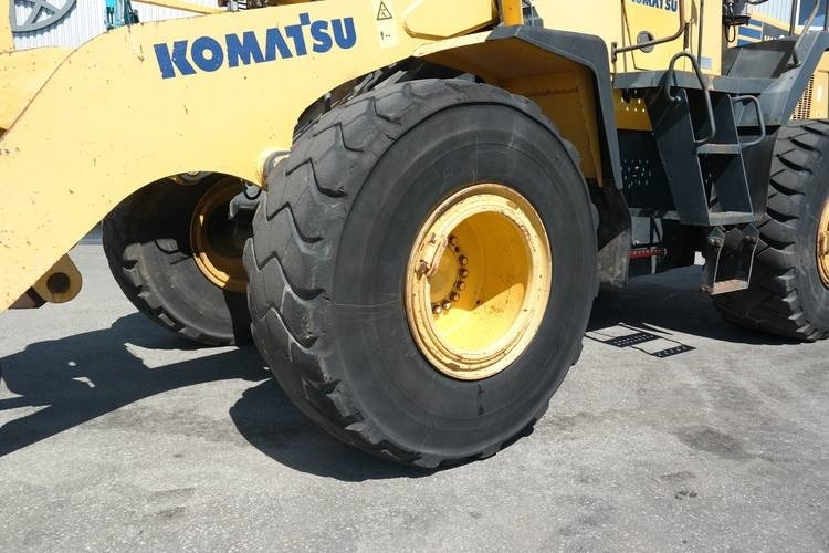 Komatsu WA 380-5-H - Wheel loader: picture 2 Komatsu WA 380-5-H - Wheel loader: picture 2