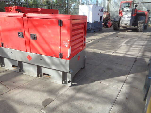 Atlas Copco QAS30 - Generator set: picture 3 Atlas Copco QAS30 - Generator set: picture 3